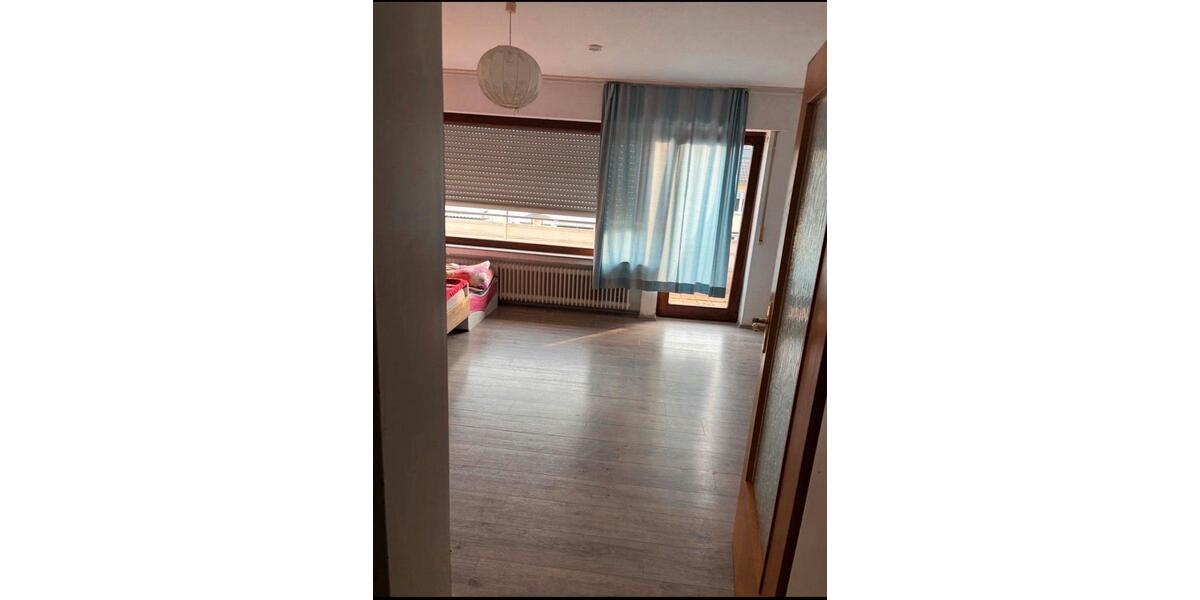 Doppelhaushälfte Bad Salzuflen - 5 Zimmer, 140 m&sup2;, 1.300&euro; | Angebot:26254366
