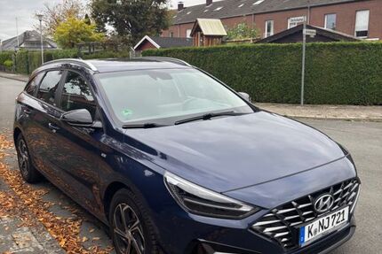 Hyundai i30 134.500 km 12.990 € Köln 50968