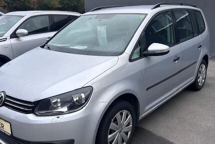 VW Touran 230.064 km 8.299 &euro; Bad Kötzting 93444