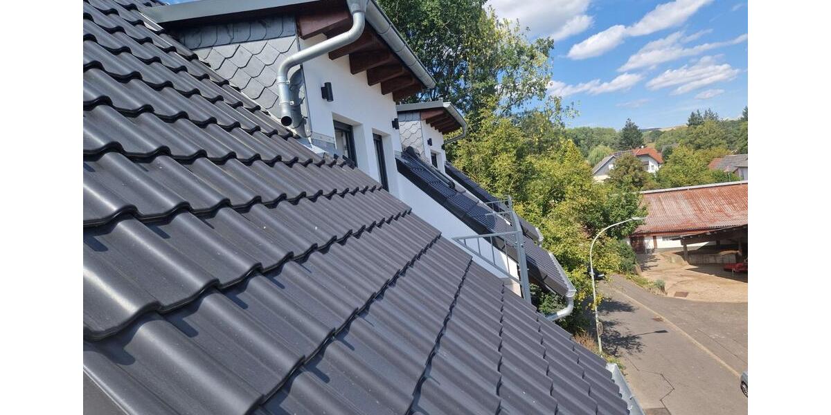 NeubauGeschmackvolle 3-Zimmer-Penthouse Wohnung Terrass+ Aufzug 3 zimmer