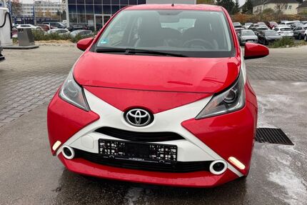 Toyota Aygo (X) 99.000 km 5.800 &euro; Chemnitz 09114