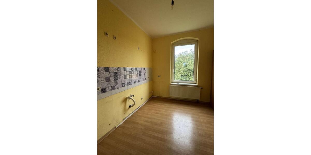 Familienfreundliche Etagenwohnung mit 100 m² und Stellplatz in Radeberg 4 zimmer