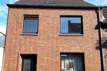 Haus zum Kaufen in Kevelaer 212.000 € 152 m² 5 zimmer