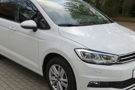 VW Touran 42.600 km 26.280 &euro; Regesbostel 21649
