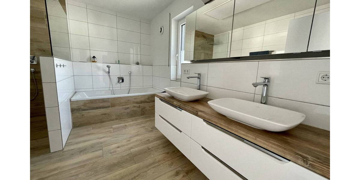 Einfamilienhaus Neustadt - 4 Zimmer, 142 m&sup2;, 680.000&euro; | Angebot:26390363