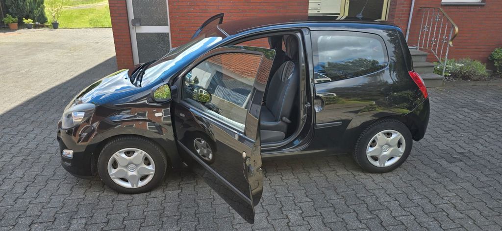 Renault Twingo 101.000 km 3.999 &euro; Bielefeld 33649