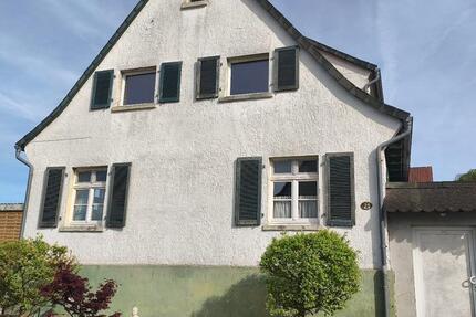 Haus Burghaun - 4 Zimmer, 100 m&sup2;, 800&euro; | Angebot:26433697