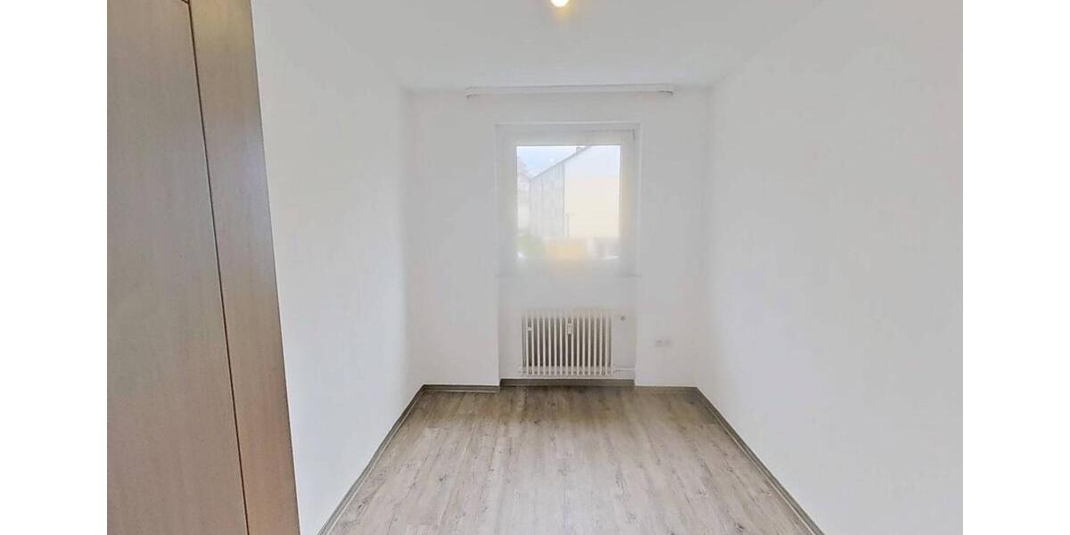 Etagenwohnung Paderborn - 3 Zimmer, 70 m&sup2;, 569&euro; | Angebot:26252911
