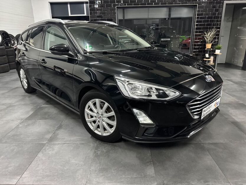Ford Focus 141.000 km 10.499 € Weiden 92637
