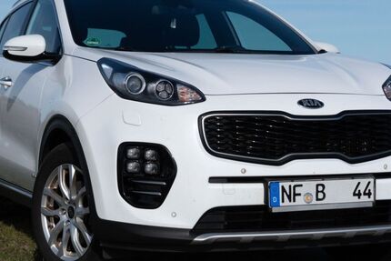 Kia Sportage 173.000 km 14.500 &euro; Achtrup 25917