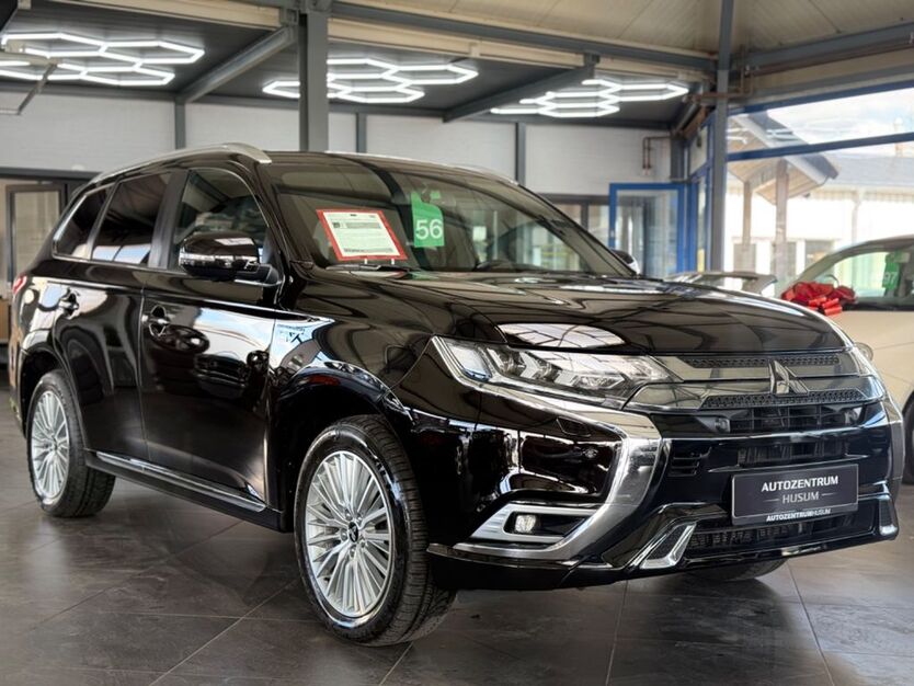 Mitsubishi Outlander 97.652 km 18.490 € Husum 25813