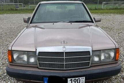 Mercedes-Benz 190 272.023 km 7.750 &euro; Ostrach 88356
