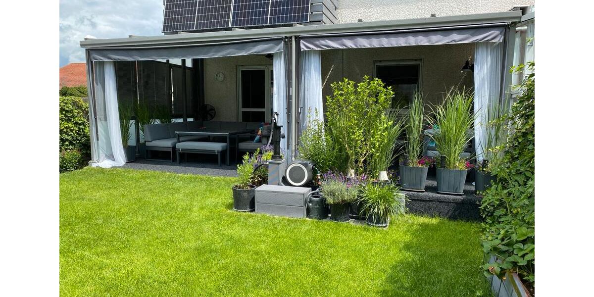 Reihenhaus Neutraubling - 6 Zimmer, 164 m&sup2;, 630.000&euro; | Angebot:24730082