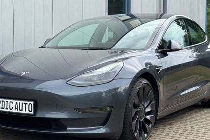 Tesla Model 3 69.500 km 31.995 &euro; Güstrow 18273