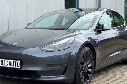 Tesla Model 3 69.500 km 32.995 &euro; Güstrow 18273