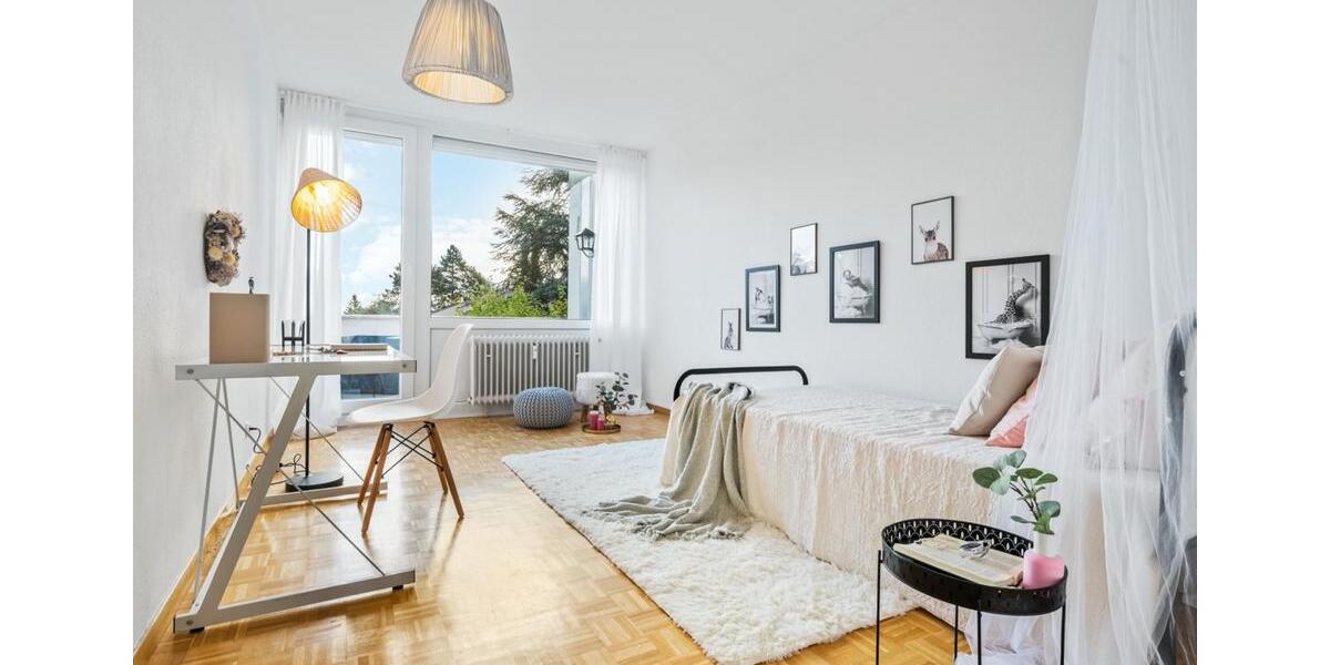 Etagenwohnung Bad Homburg vor der Höhe Gonzenheim - 4 Zimmer, 87 m&sup2;, 2.080&euro; | Angebot:26385282