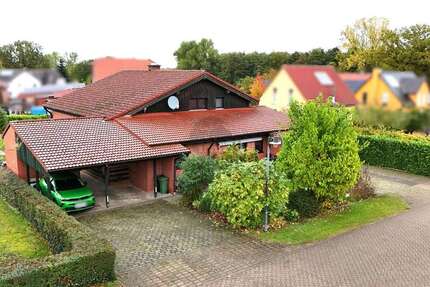 Haus zum Kaufen in Edemissen Alvesse 489.000 € 220 m² 7 zimmer