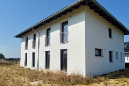 Haus Schönau - 6 Zimmer, 124 m&sup2;, 1.250&euro; | Angebot:24700378