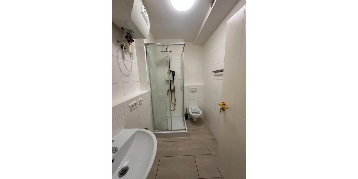 Etagenwohnung Neuhofen - 1 Zimmer, 23 m&sup2;, 350&euro; | Angebot:25300308