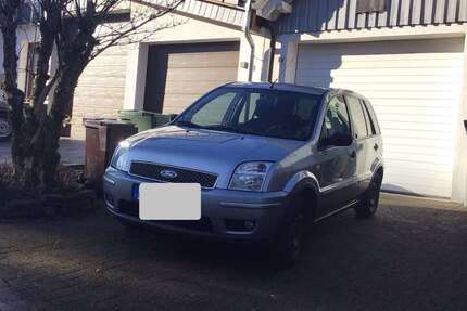 Ford Fusion 101.571 km 2.100 &euro; Gummersbach 51647