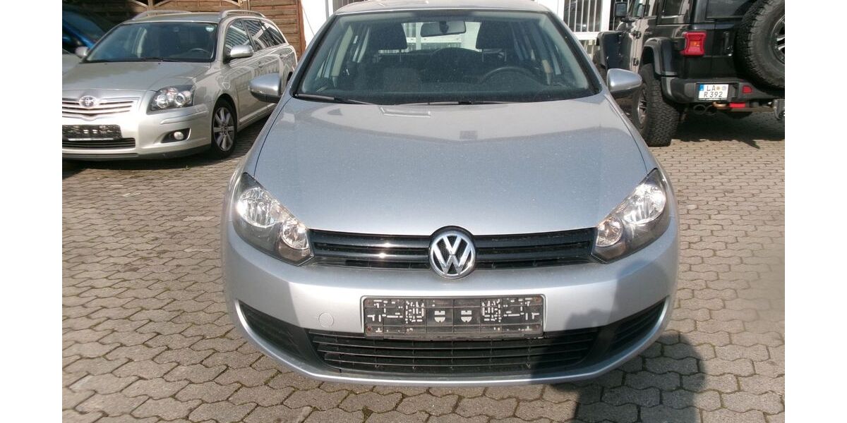 VW Golf 153.510 km 2.990 &euro; Essenbach OT Altheim 84051