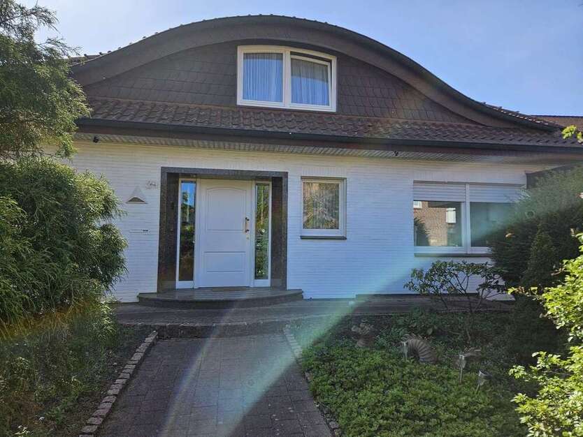 Haus zum Mieten in Ahaus 1.260 € 165 m²