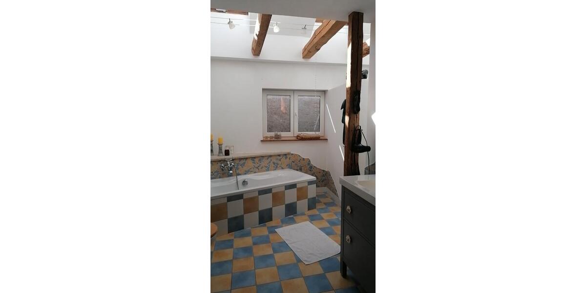Einfamilienhaus Westheim - 8 Zimmer, 228 m&sup2;, 349.000&euro; | Angebot:27014668