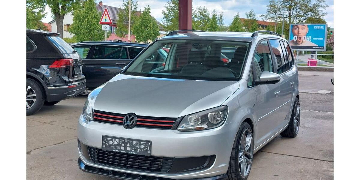 VW Touran 173.000 km 5.900 &euro; Neuötting 84524