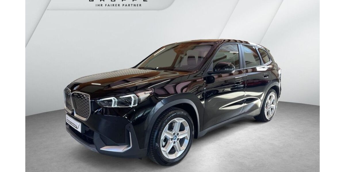 BMW iX1 34.268 km 38.390 &euro; Bremen 28757