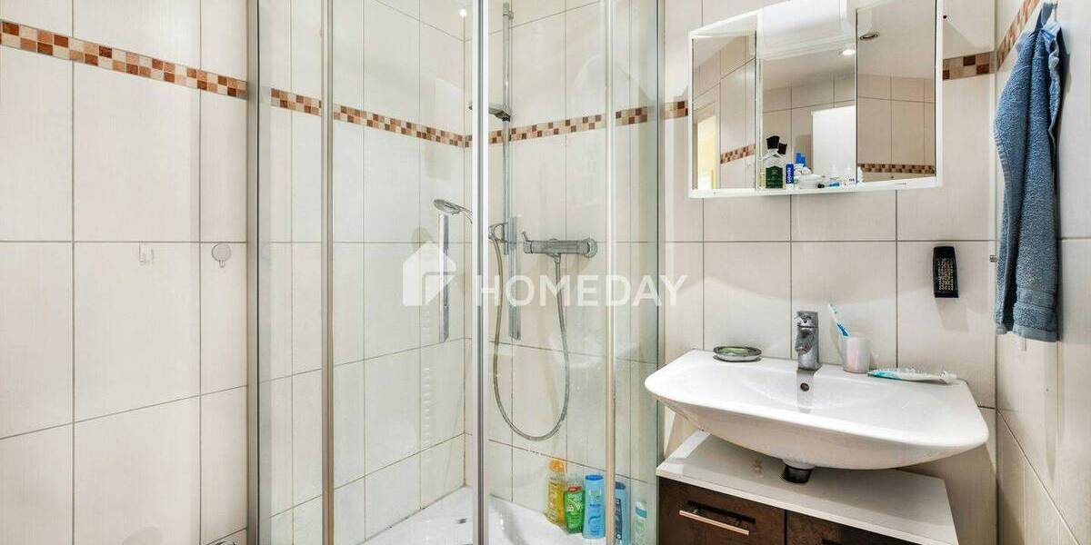 Etagenwohnung Bad Salzuflen Innenstadt - 2 Zimmer, 65 m&sup2;, 110.000&euro; | Angebot:26117924