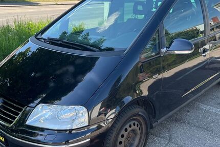 VW Sharan 217.807 km 3.650 € Tuttlingen 78532