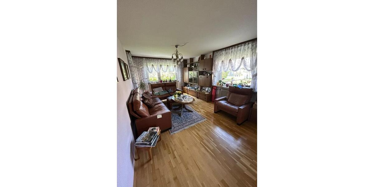 Mehrfamilienhaus, Wohnhaus Herrenberg - 9 Zimmer, 165 m&sup2;, 713.000&euro; | Angebot:26870746