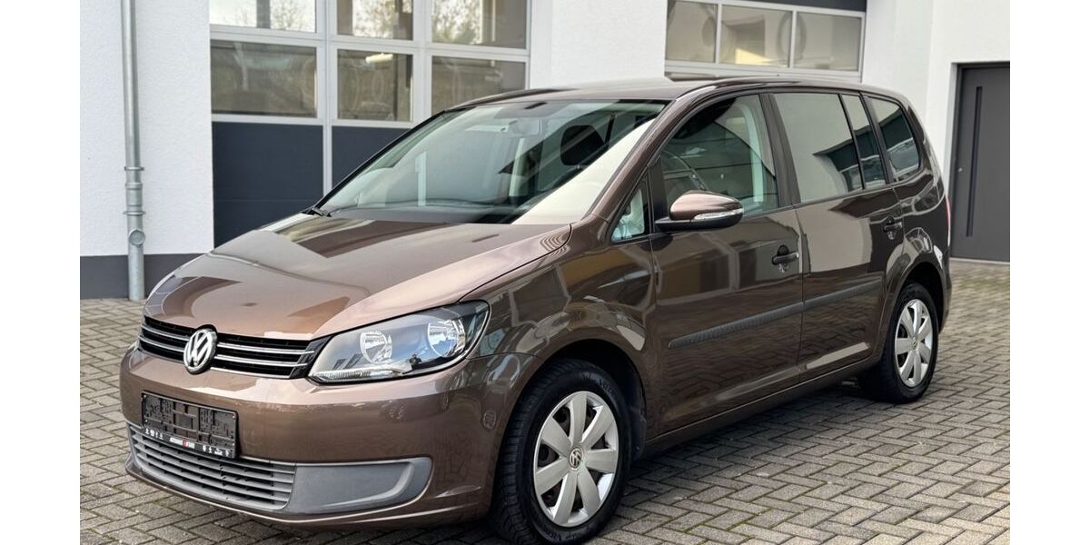 VW Touran 200.693 km 7.499 &euro; Niestetal 34266
