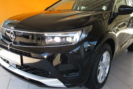 Opel Grandland (X) 9.862 km 27.980 € Artern 06556