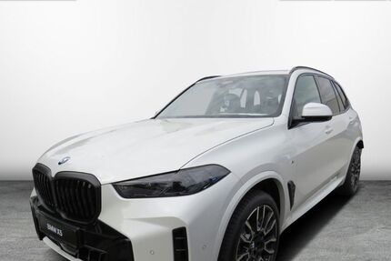 BMW X5 2.900 km 96.490 € Aurich 26605