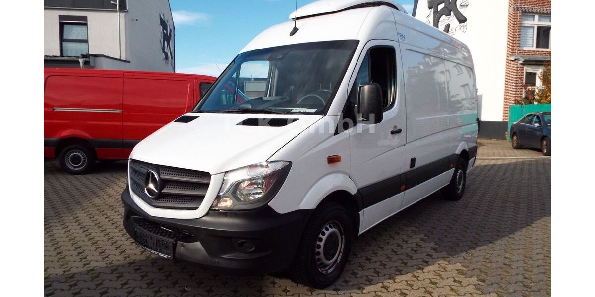 Mercedes-Benz Sprinter 322.600 km 16.541 &euro; Mönchengladbach 41063