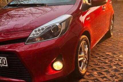 Toyota Yaris 79.500 km 9.800 &euro; Berlin 13357