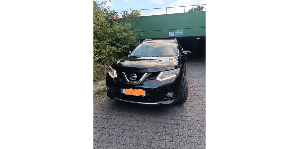 Nissan X-Trail 123.000 km 12.600 &euro; Stuttgart 70378