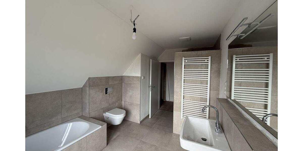 Etagenwohnung Wallenhorst Hollage - 3 Zimmer, 95 m&sup2;, 339.800&euro; | Angebot:25287418