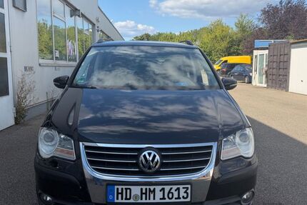 VW Touran 245.000 km 5.599 &euro; Wiesloch 69168
