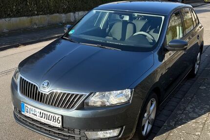 Skoda Rapid 142.000 km 7.200 &euro; Duisburg 47229