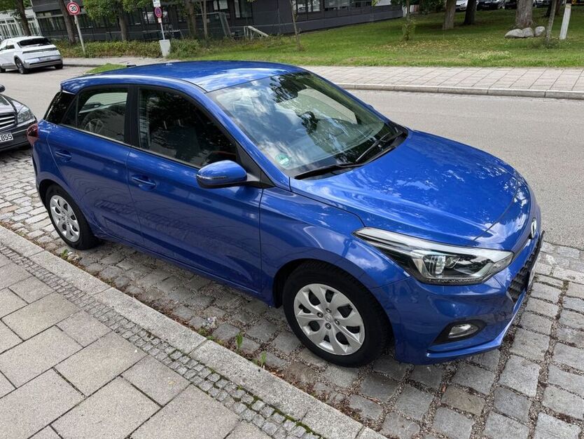 i20