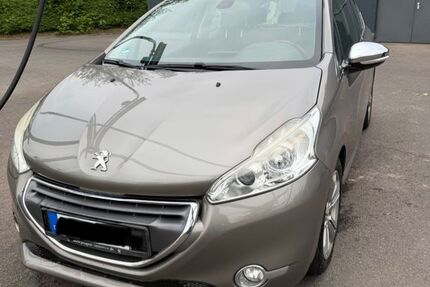 Peugeot 208 168.650 km 2.950 &euro; Saarbrücken 66121