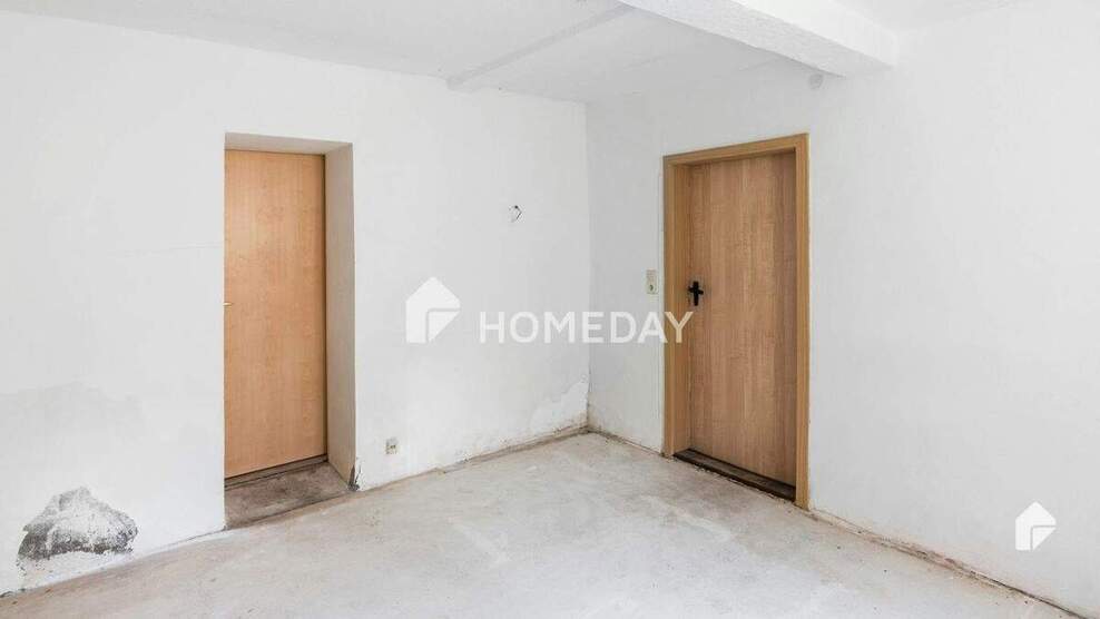 Haus im Dornröschenschlaf - diese Immobilie wartet auf liebevolle Umgestaltung und Renovierung 5 zimmer