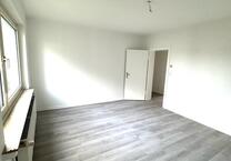 3-Zimmer Küche Bad Wohnung BI-Mitte
