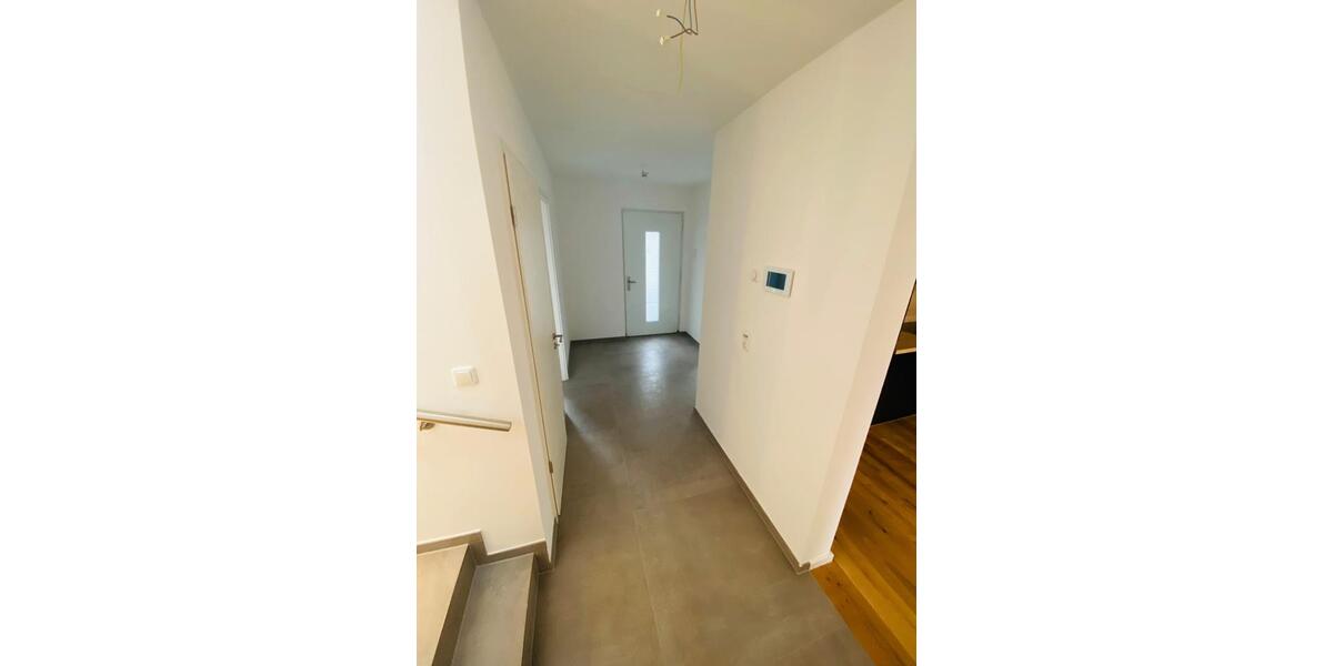Reihenhaus Wathlingen - 4 Zimmer, 145 m&sup2;, 1.350&euro; | Angebot:26396271