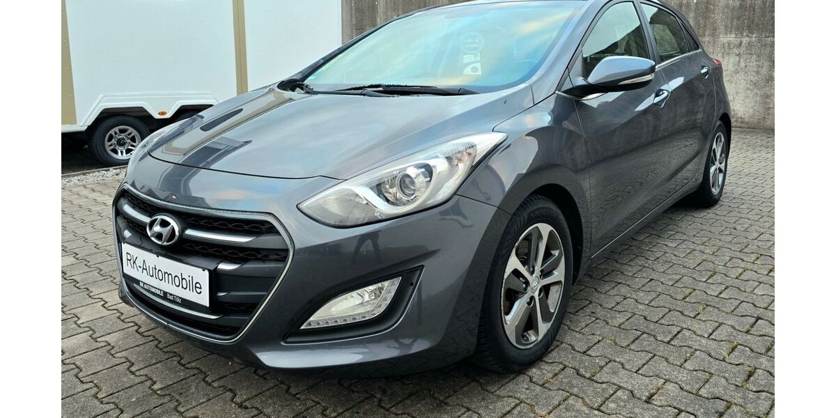 Hyundai i30 89.990 km 9.290 &euro; Bad Tölz 83646