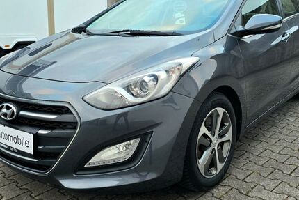 Hyundai i30 89.990 km 9.490 &euro; Bad Tölz 83646
