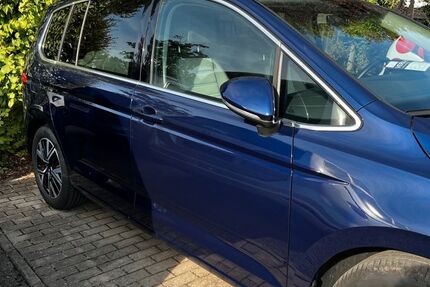 VW Touran 53.000 km 26.950 &euro; Kolbermoor 83059