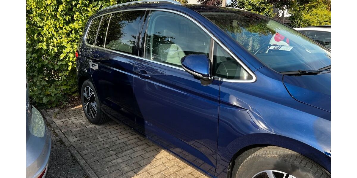 VW Touran 53.000 km 26.950 &euro; Kolbermoor 83059